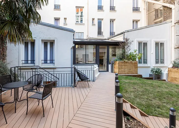 Hôtel Montcalm Paris